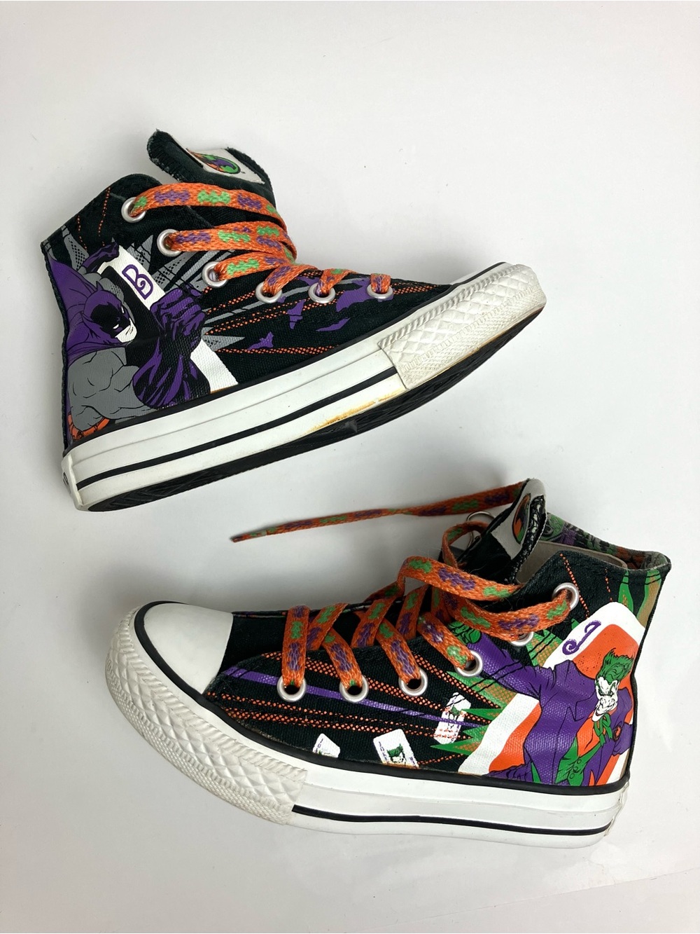 DC Comics x Converse Youth Size US11 Batman vs Joker High Hi Top Kids Shoes 2012